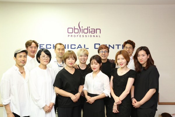 12 chuyên gia tạo mẫu tóc tên tuổi của Hàn Quốc và Bỉ sẽ tới Việt Nam tham gia chương trình