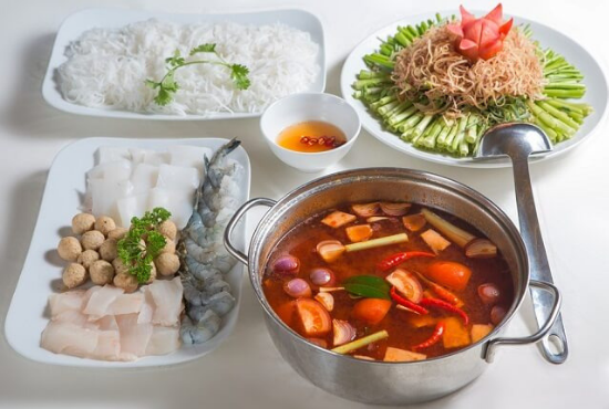 haiyengroup-bang-gia-quang-cao-bao-phunu