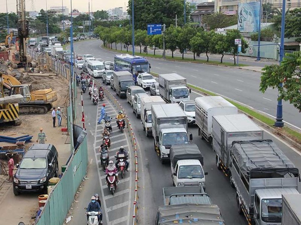 http://haiyengroup.com/bang-gia-quang-cao-tren-phunuonline-net/