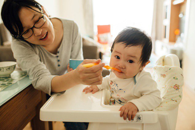 Trẻ uống sữa trước hay ăn sáng trước mới tốt, thứ tự này bố mẹ tuyệt đối đừng nhầm lẫn - 1